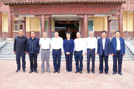 校長李玉基,河西學院黨委書記趙凱,隴南市副市長任麗梅,隴南市教育局